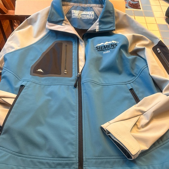 StormTech Jacket - Picture 1 of 12